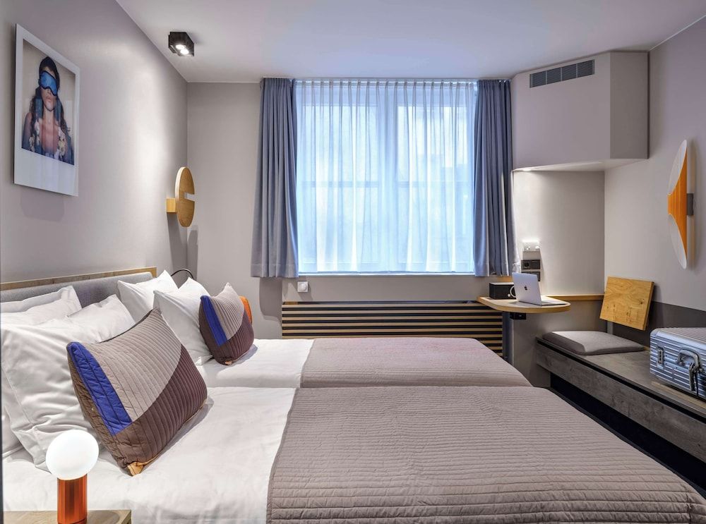 Comfort Twin Room