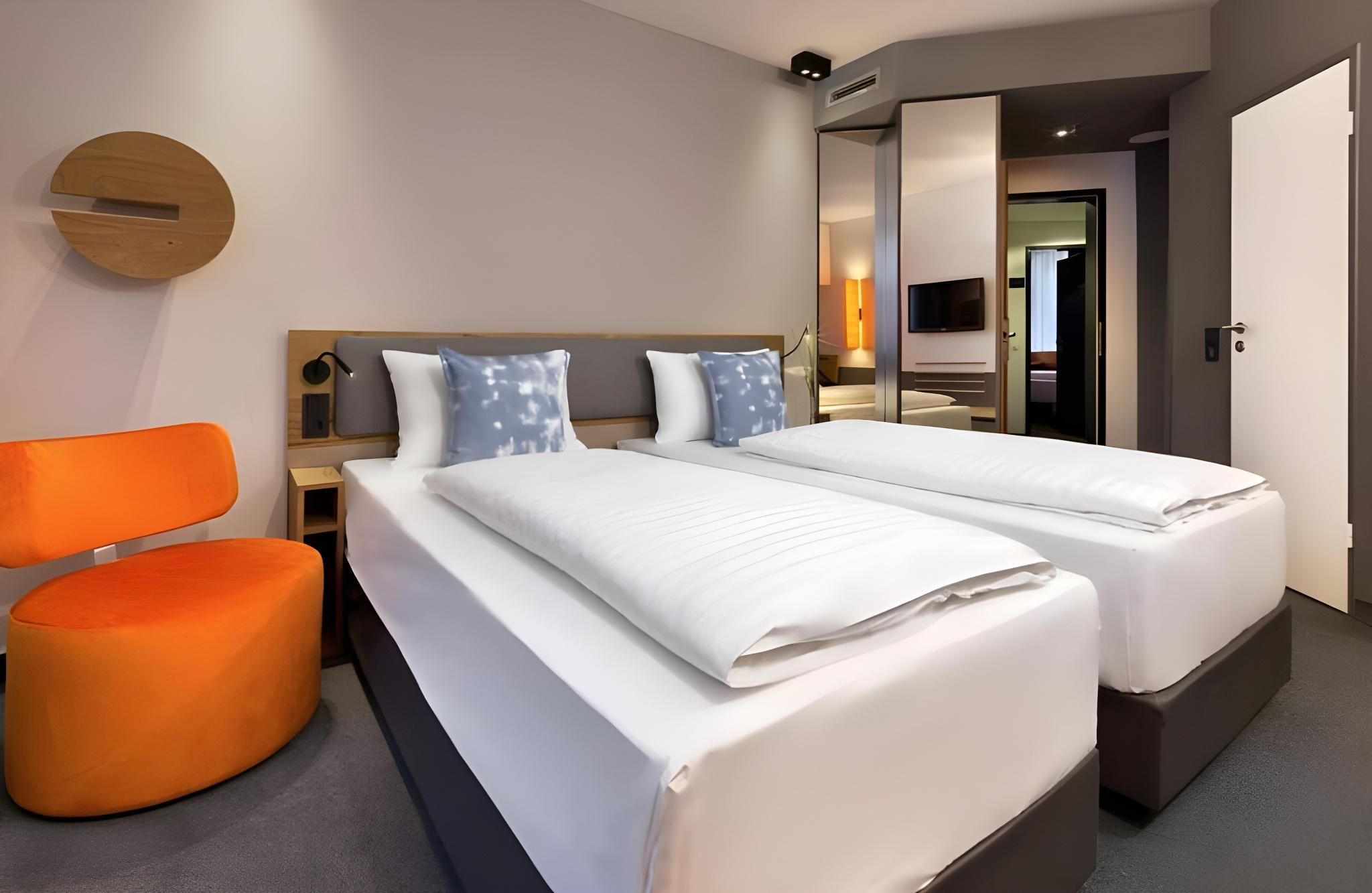 undefined Flemings Hotel Frankfurt-Central 5