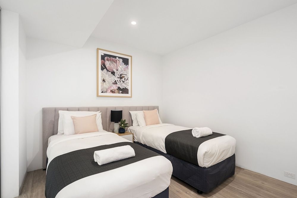 3 Bedroom Skyhome, Ocean View