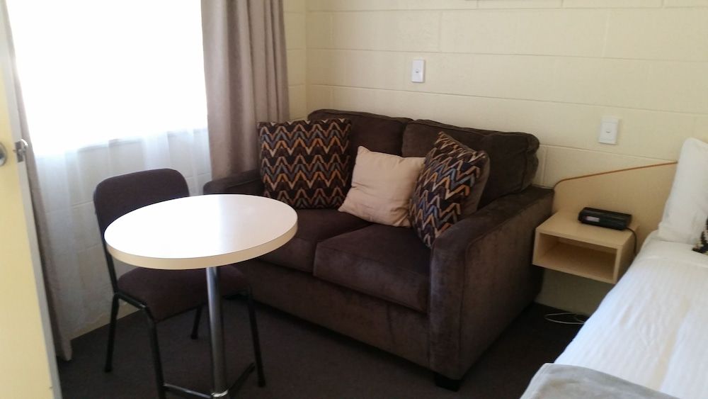 Moruya Motel Standard Suite, 1 Bedroom, Non Smoking (Double Room) 3