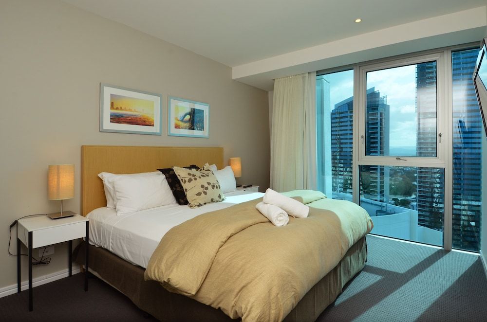 undefined Orchid Residences - HR Surfers Paradise 5
