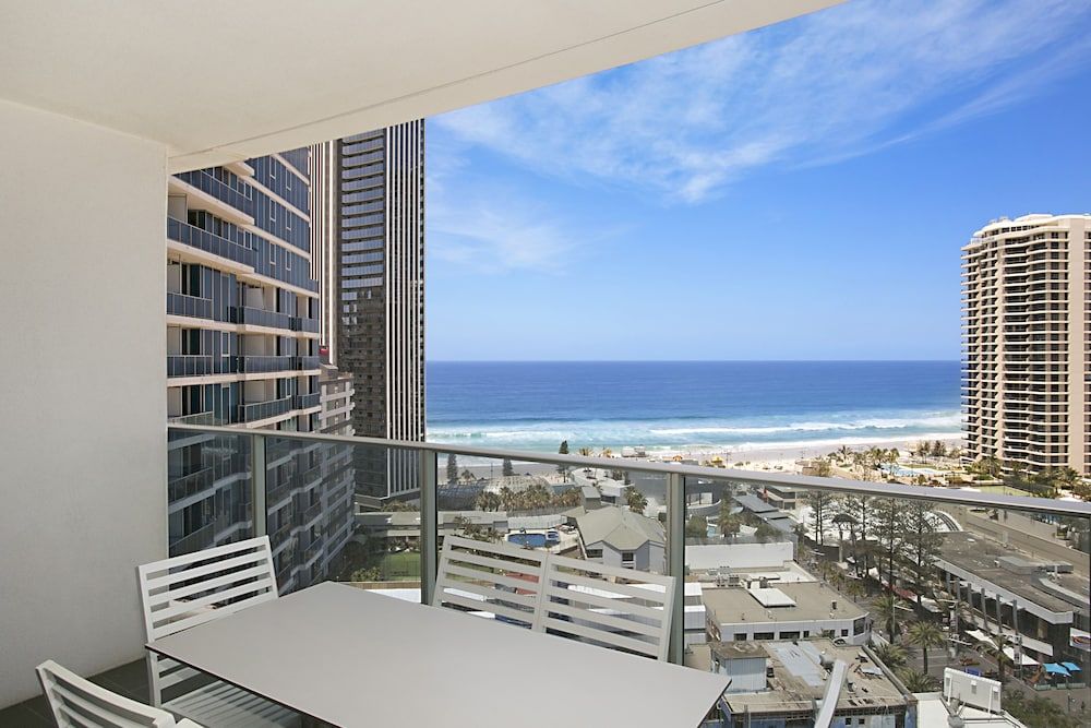 undefined Orchid Residences - HR Surfers Paradise 6