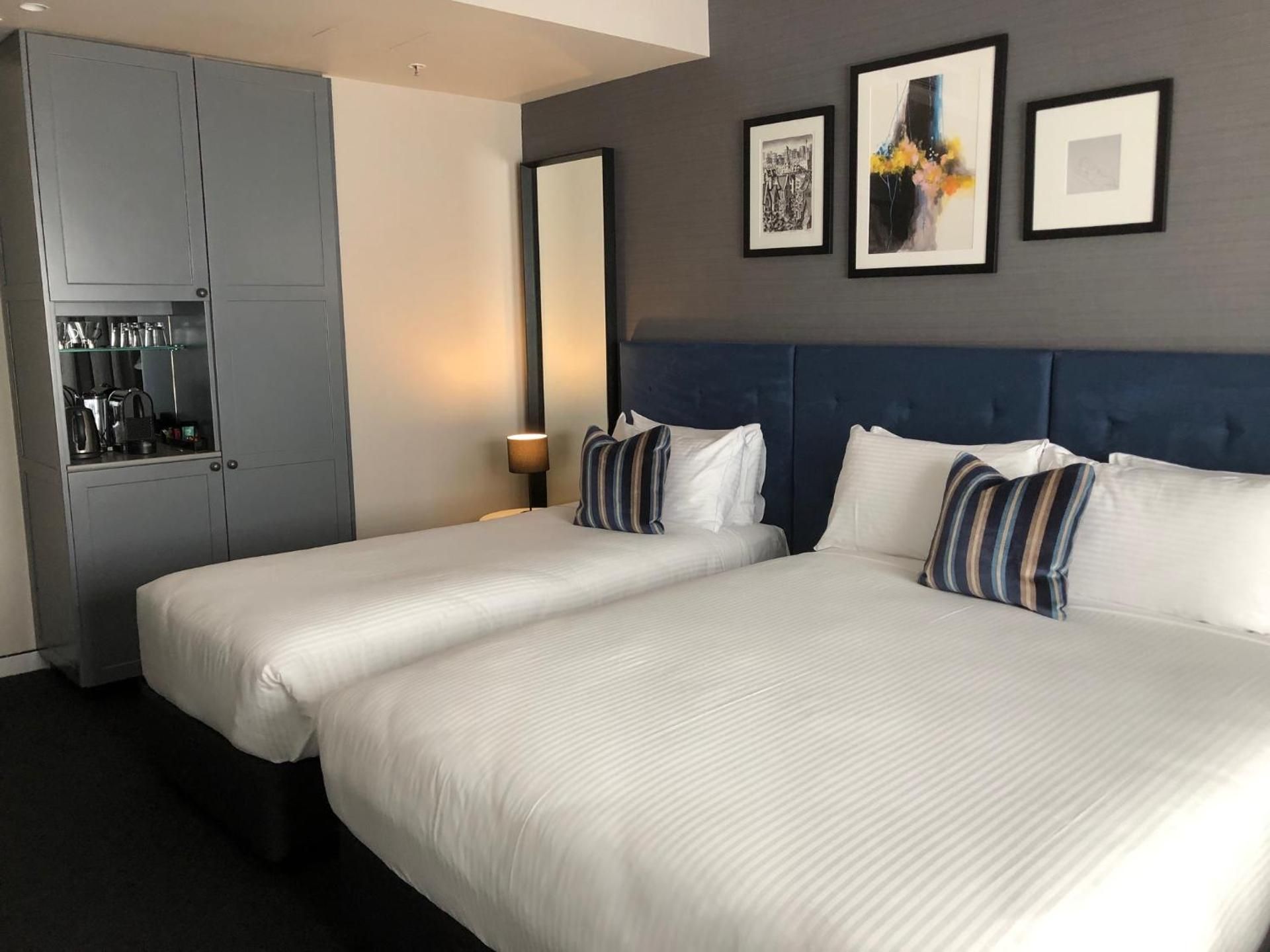 Triple Room with Bathroom