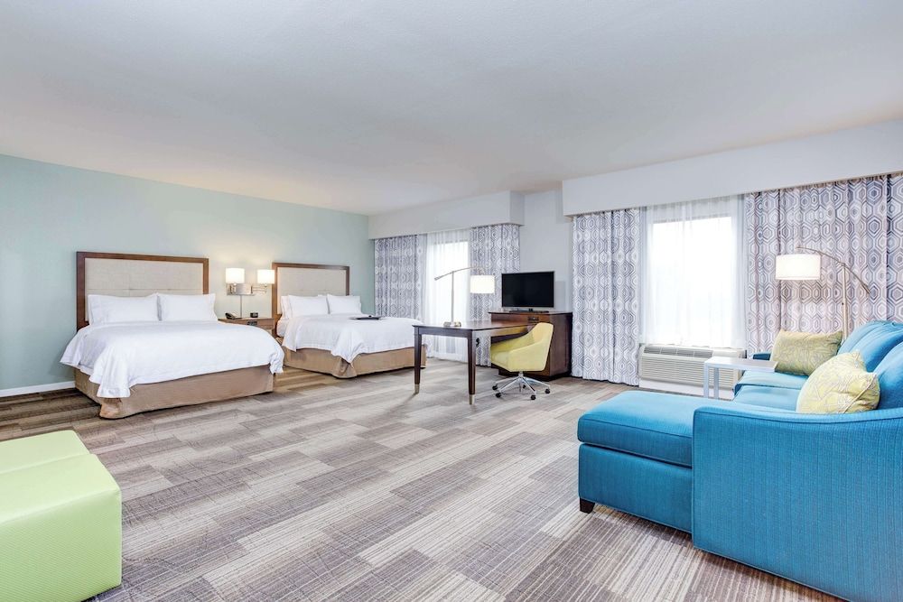 Studio, 2 Queen Beds, Non Smoking, Refrigerator & Microwave (Wet bar)