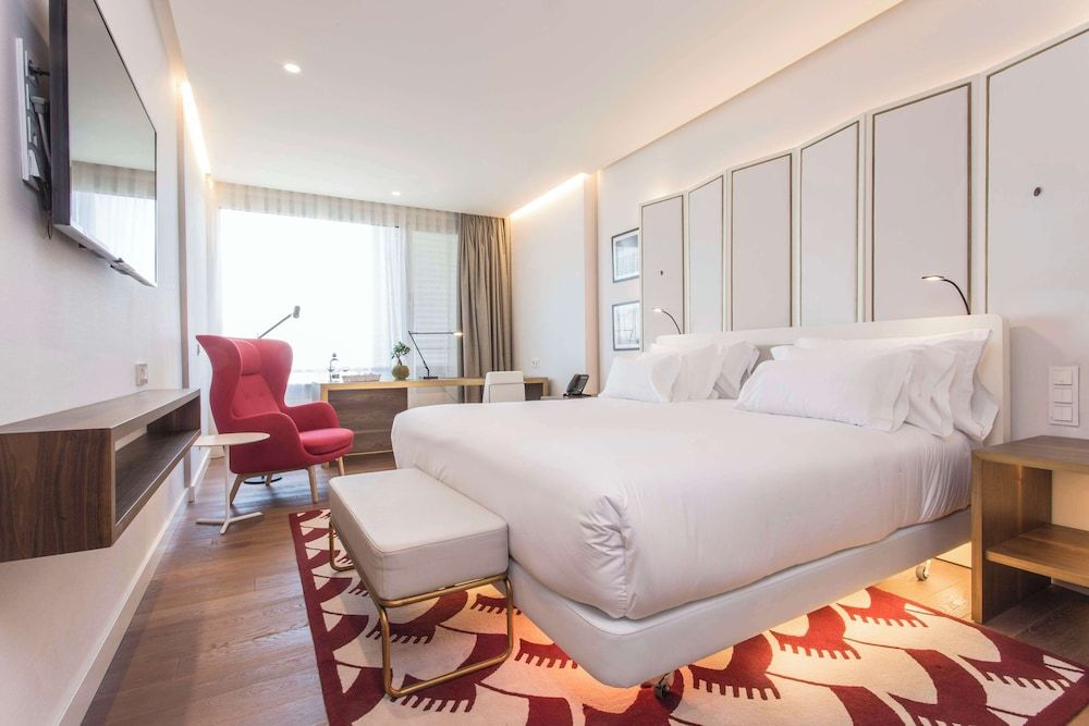 undefined NH Collection Madrid Eurobuilding 9