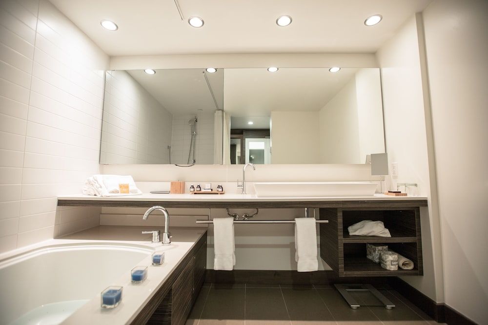 Hotel Le Bonne Entente Terzo Room, 2 Double Beds 4