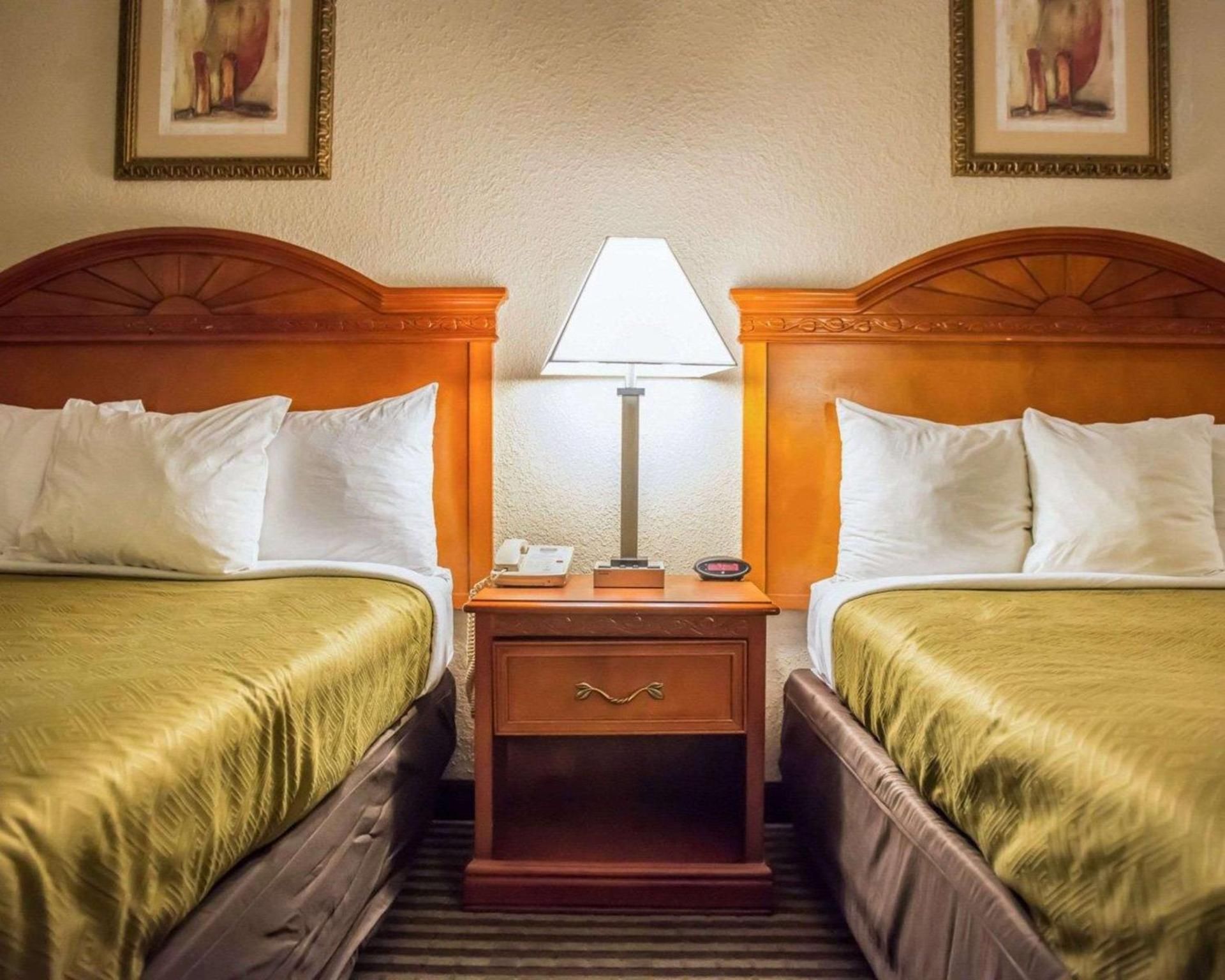 2 Queen Beds, Nonsmoking