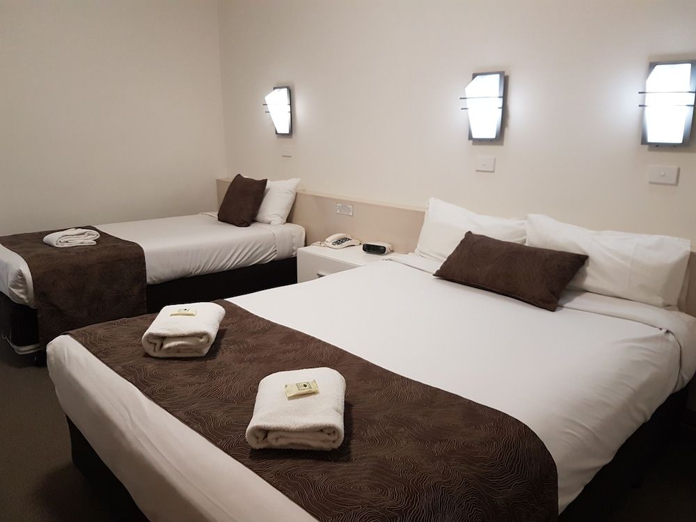 Vine Inn Barossa Vine Court Standard Double or Twin 2