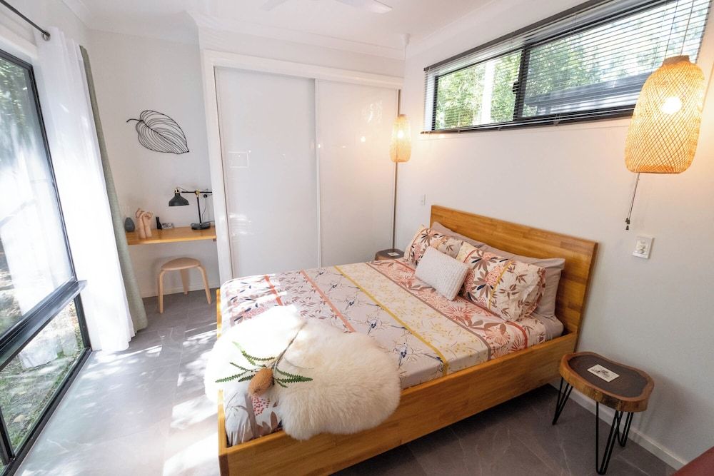 Wattle Cabin
