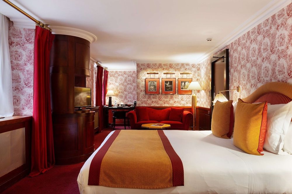 Deluxe Room, 1 King Bed, Non Smoking