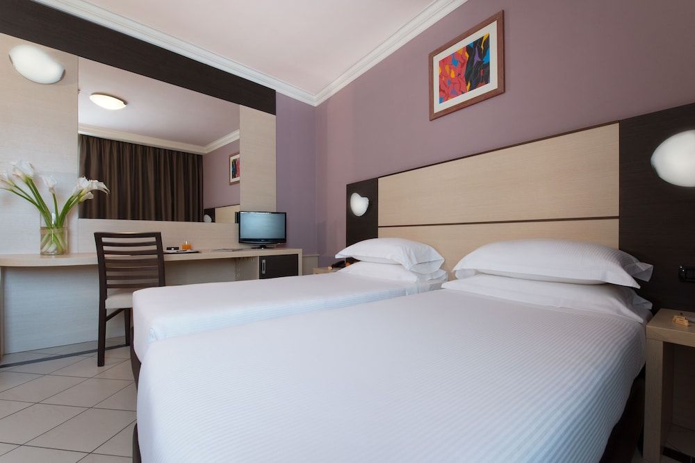 CDH Hotel La Spezia Classic Room 5