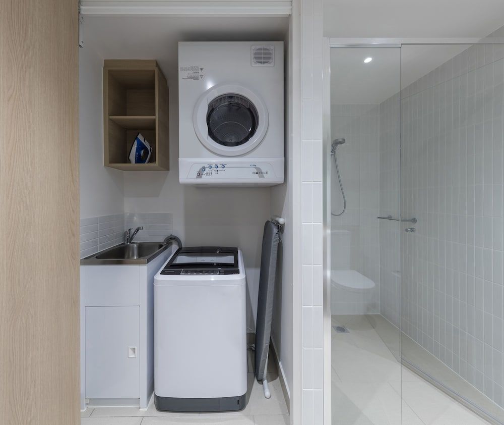 Avani Broadbeach Residences Suite, 1 Bedroom 2