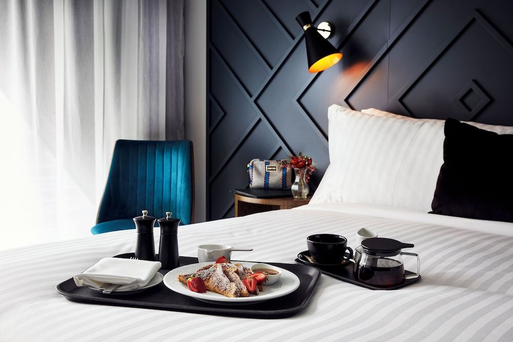 West Hotel Sydney, Curio Collection by Hilton Room, 1 King Bed (Acacia) 4