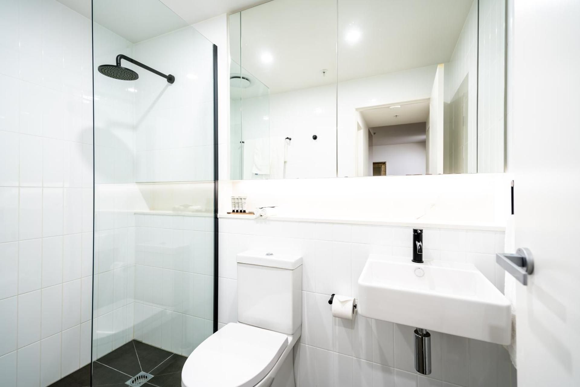 2-Bedroom Executive City View Apartment with Balcony