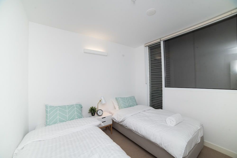 undefined Frangipanistays at 589E 6