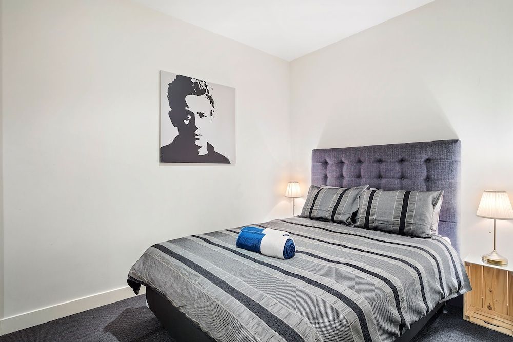 undefined Sanctuary Apartments - Collins St CBD 3