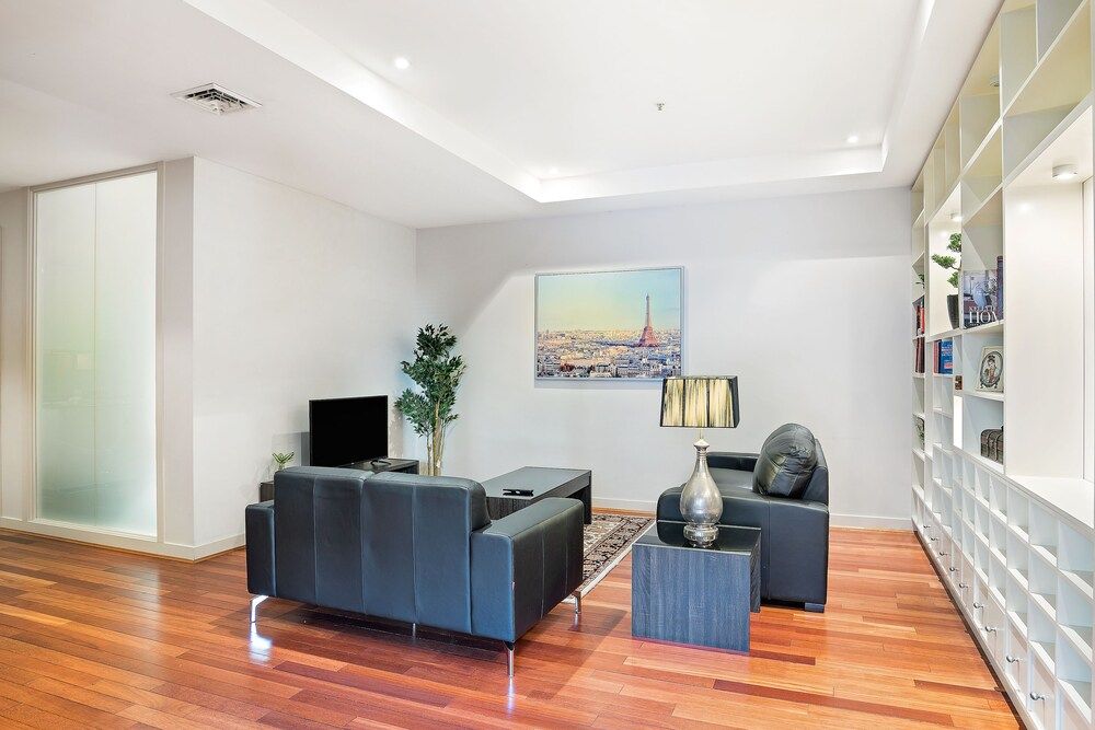 undefined Sanctuary Apartments - Collins St CBD 9