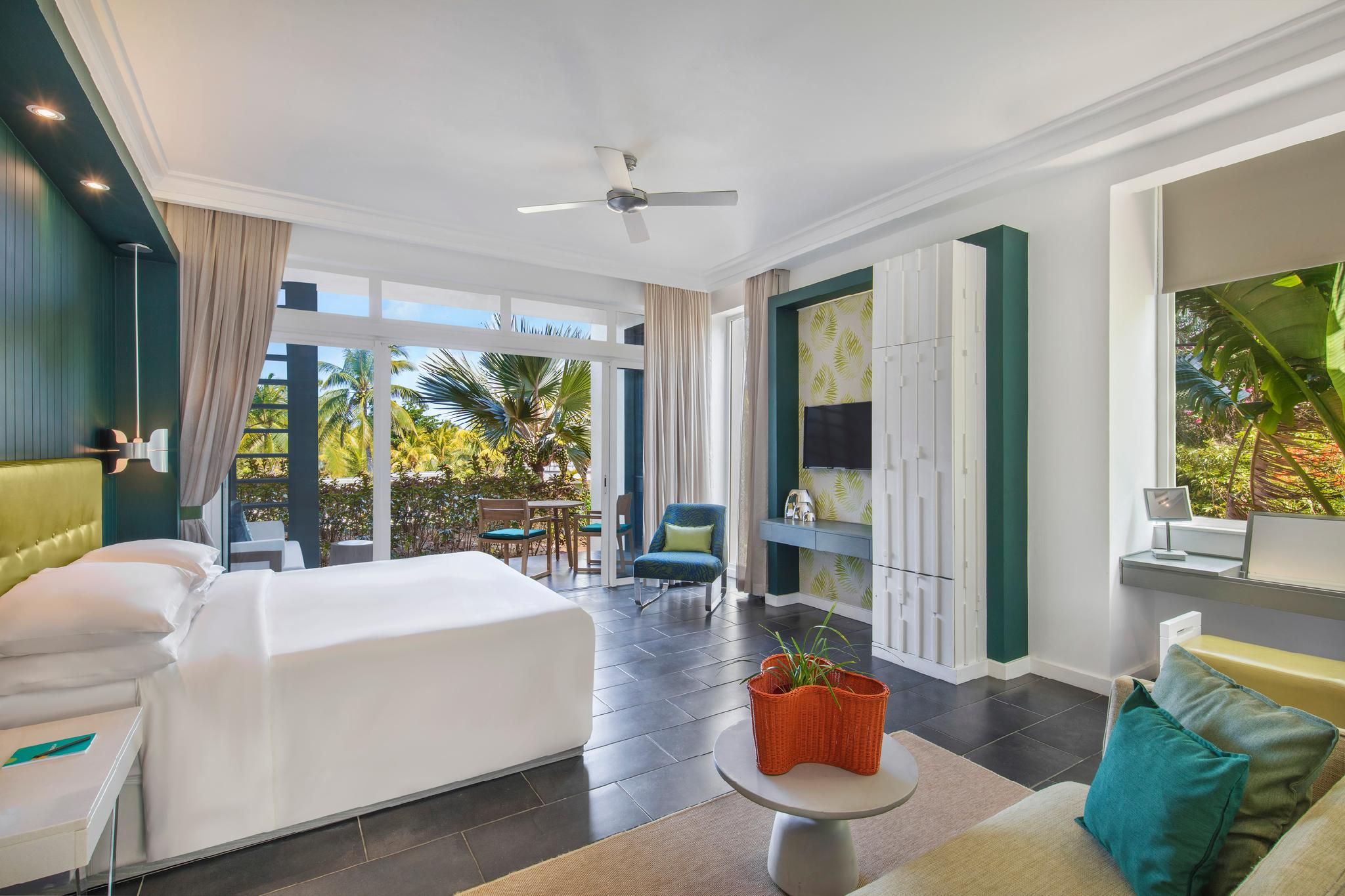 Long Beach Mauritius Family Suite 2