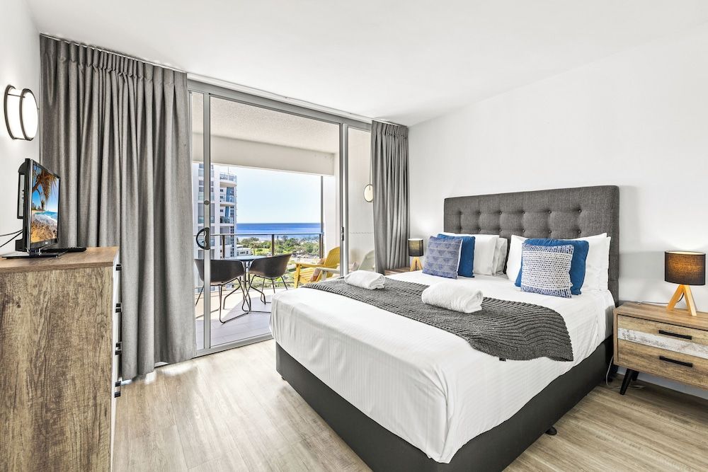 Maroochy Sands Premium Apartment, 2 Bedrooms, Ocean View 3