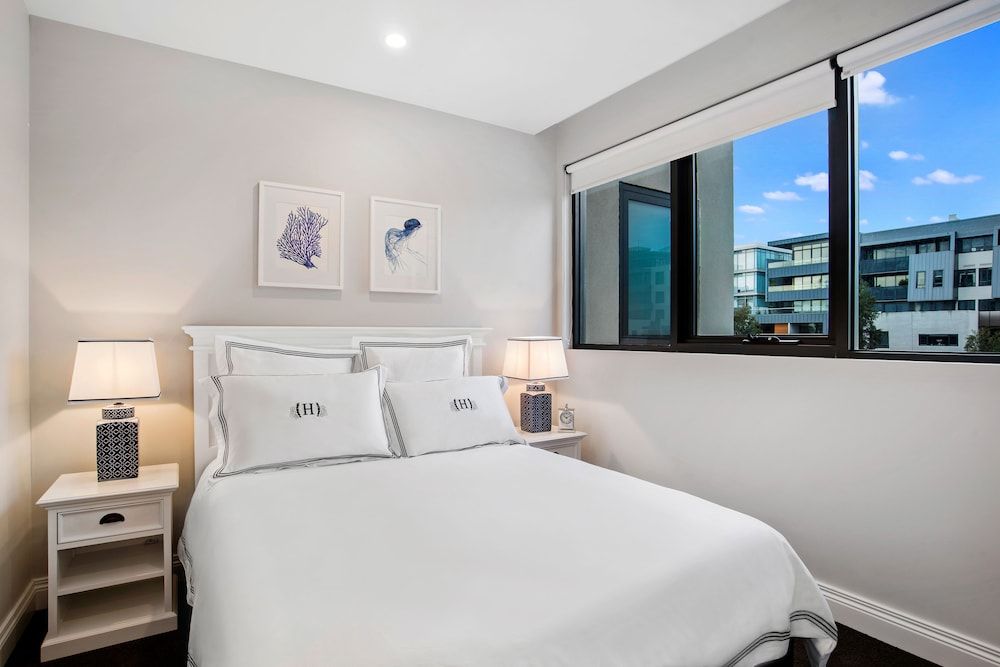 The Hamptons Apartments - Port Melbourne 2 Bedroom Deluxe 2
