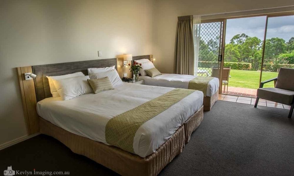 Eagle Heights Mountain Hotel
