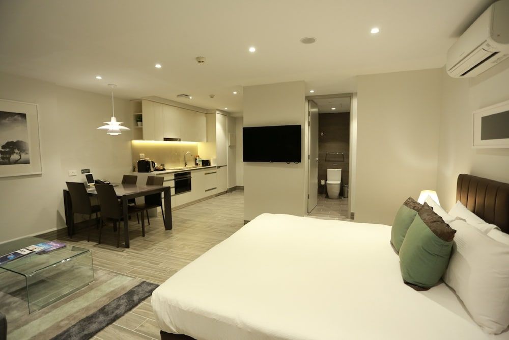 Studio Panoramic Suite (no balcony)
