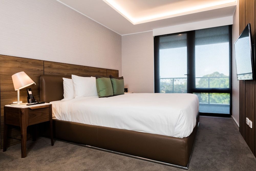 The Branksome Hotel And Residences 2 Bedroom Lyndhurst Suite (Balcony)