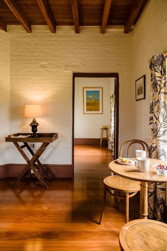 The Barracks Tocal The Barracks, Waggoner suite 5