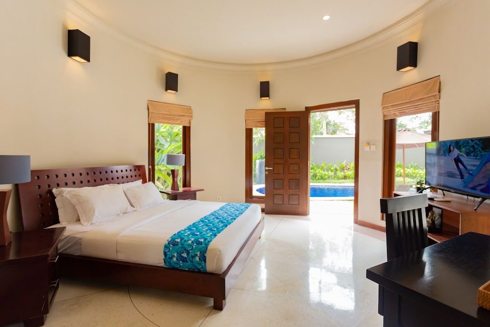 Villa 3 Bed Room Private Pool and Garden