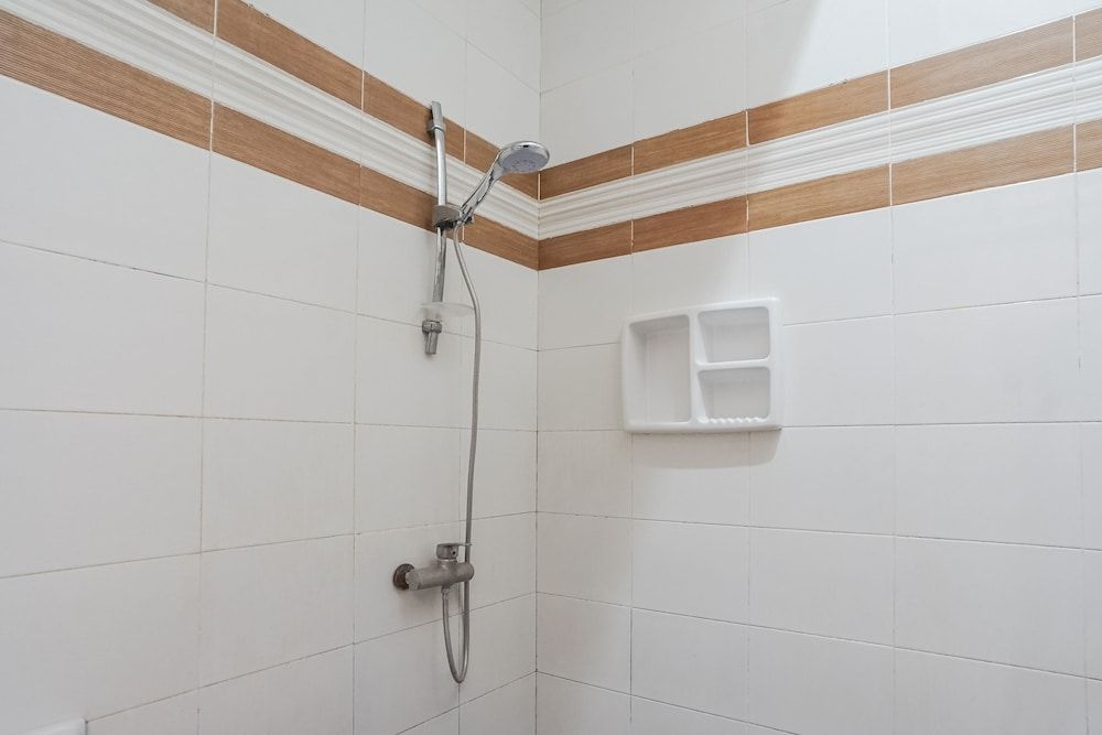 Denays Guest House Jimbaran Standard Double or Twin Room 14