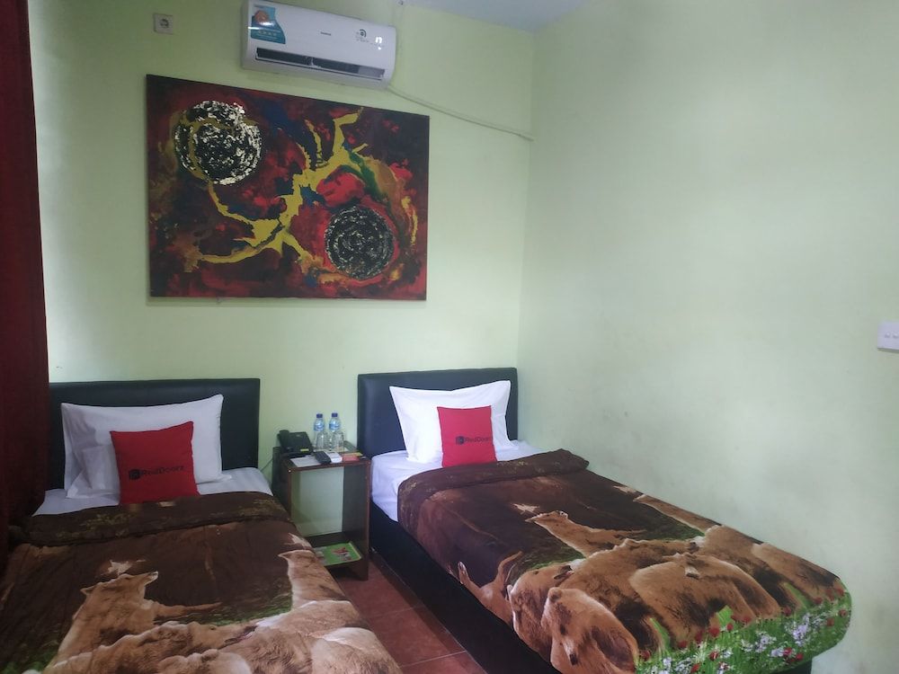 The Legian 777 Guest House Standard Double or Twin Room 4