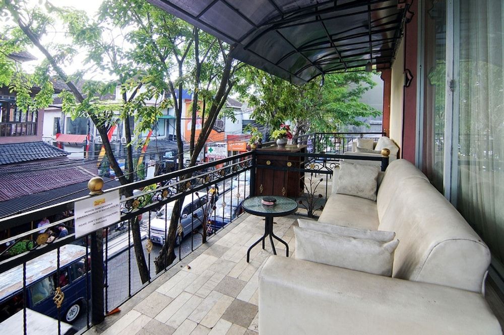 The Legian 777 Guest House Standard Double or Twin Room 7