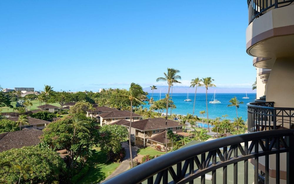 Royal Lahaina Resort & Bungalows Room, 2 Double Beds, Partial Ocean View, Tower 2