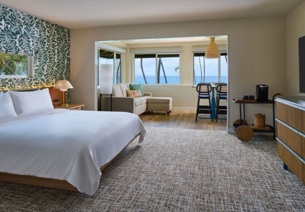 Royal Bungalow, Oceanfront (Junior Suite)