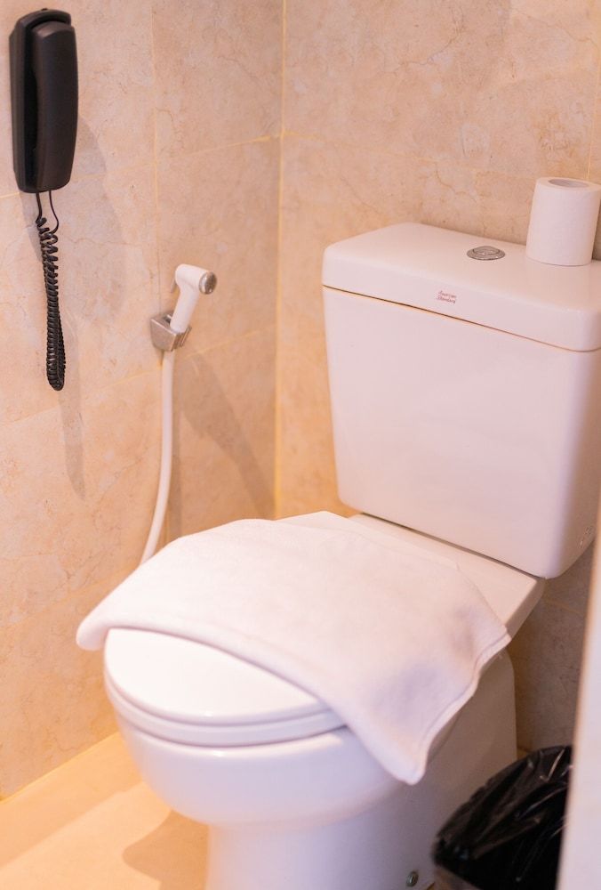 Astara Hotel Balikpapan Superior Double or Twin Room, 1 Bedroom, City View (Free 2 Tickets To Aquaboom) 10