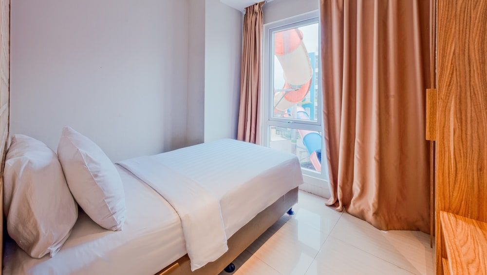 Family Room, 2 Bedrooms, Pool View (Free 2 Tickets To Aquaboom)