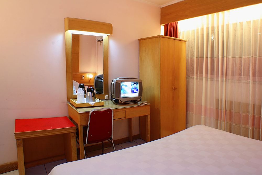 Hotel Hangtuah Standard A Room 2
