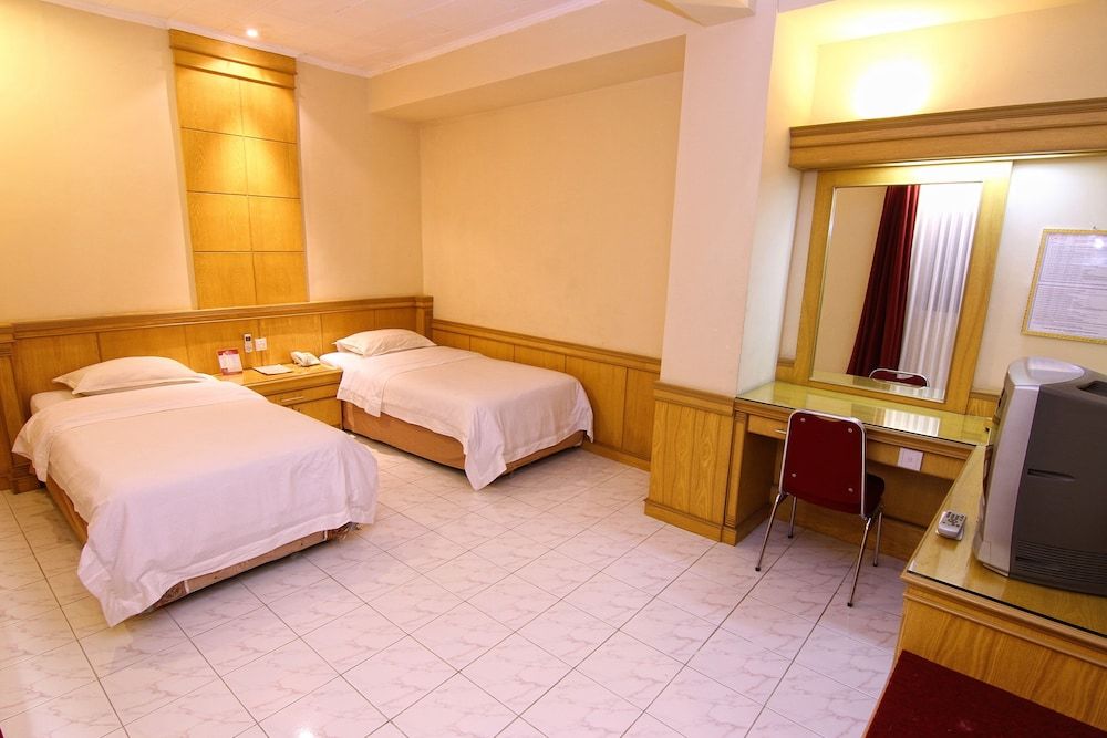 Hotel Hangtuah Superior Room 2