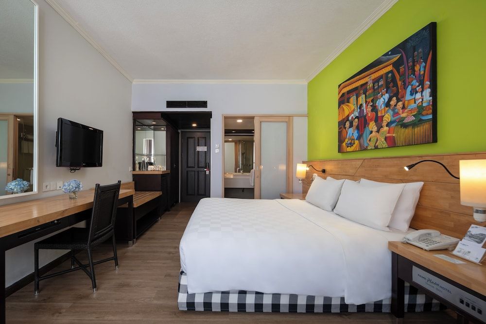 Premier Room