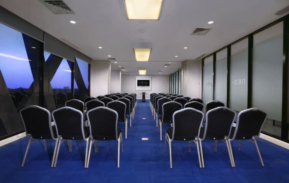 undefined Hotel Neo+ Kebayoran Jakarta by ASTON 4