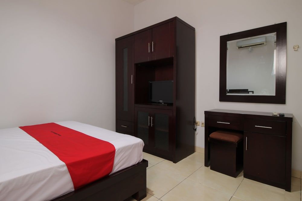 undefined RedDoorz @ Pangeran Antasari 2 4