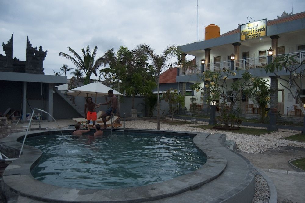 undefined Cemara's Beach Homestay 4
