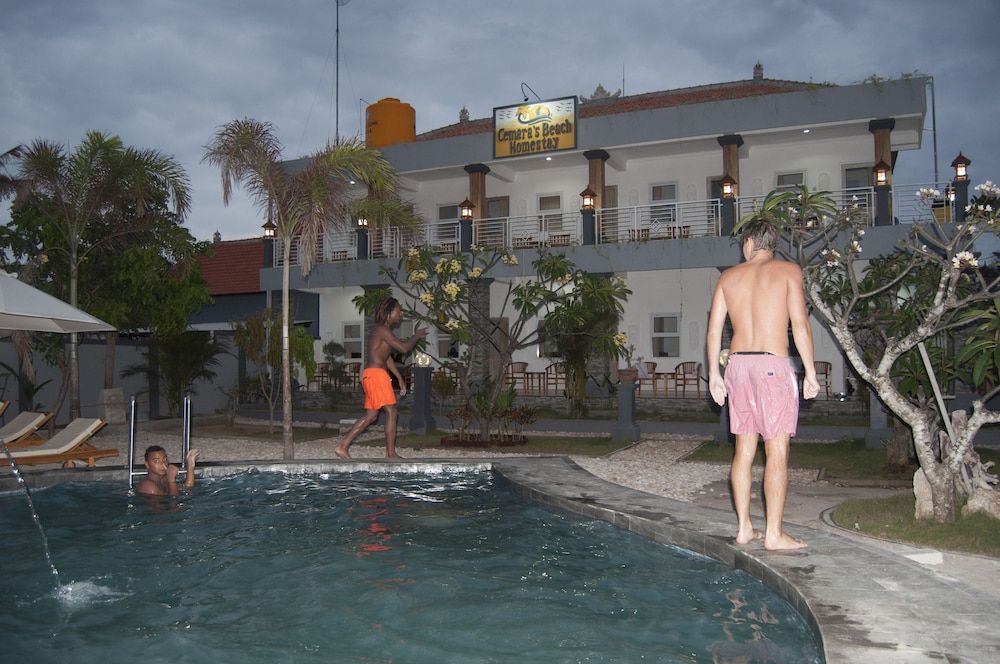 undefined Cemara's Beach Homestay 5
