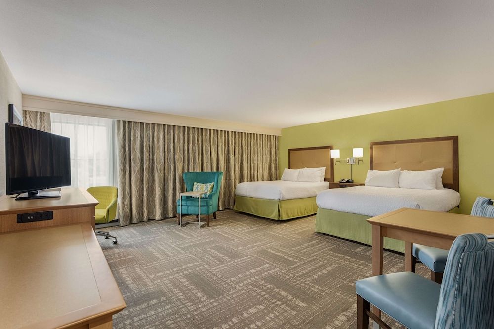 Deluxe Room, 2 Queen Beds, Non Smoking