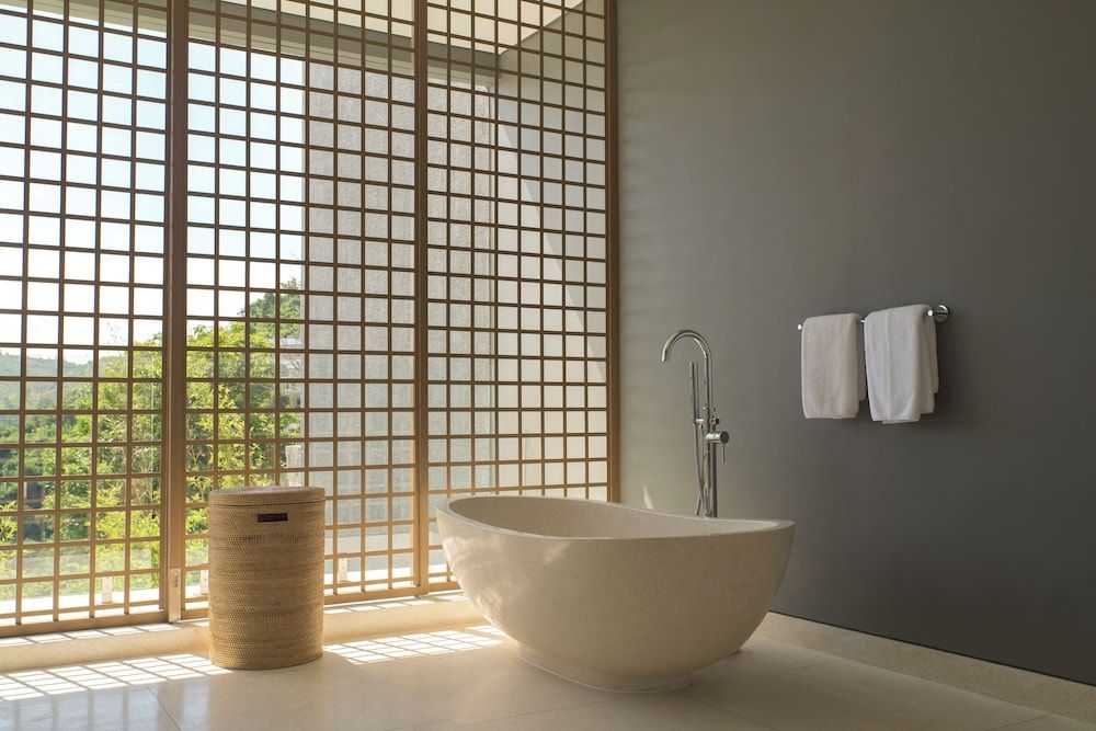 Selong Selo Resort and Residences Family, 5 Bedrooms, Private Pool, Ocean View 12