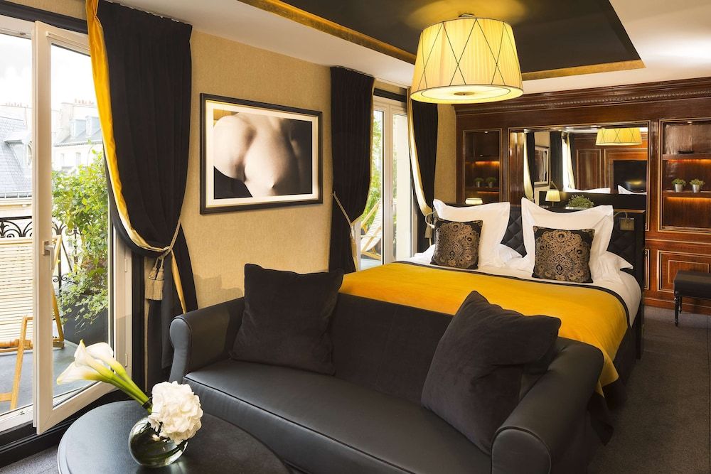 undefined Le Belmont Paris 10