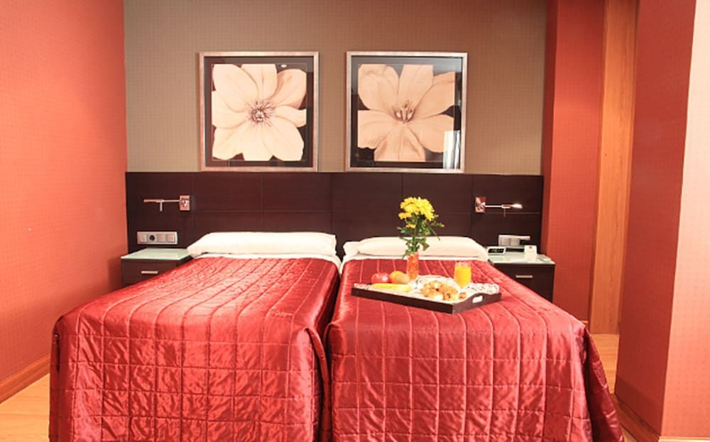 undefined Hotel Villa De Barajas 5