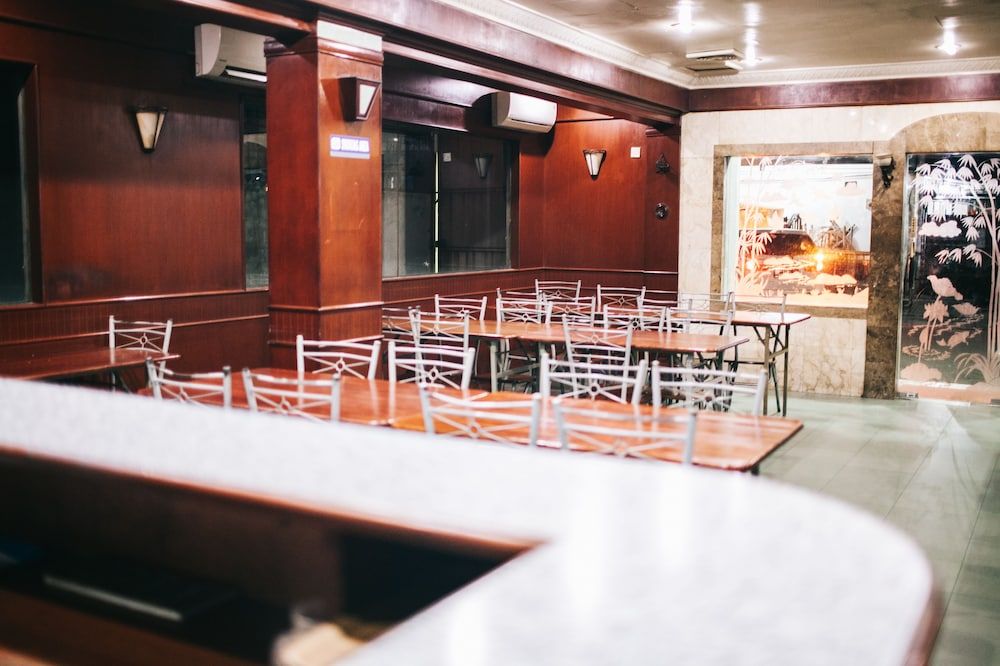 undefined Hotel Gloris 5