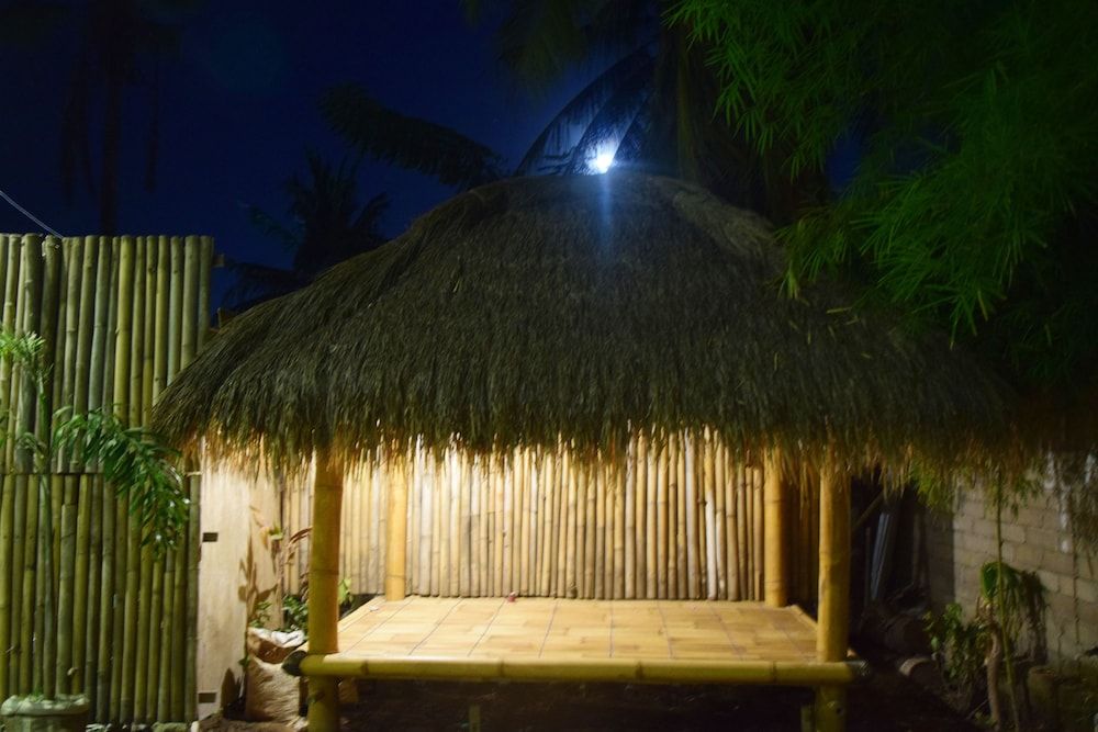 undefined Panda Cottage - Hostel 5