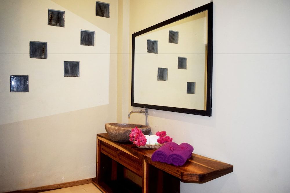 Panda Cottage - Hostel Superior Double Room 8